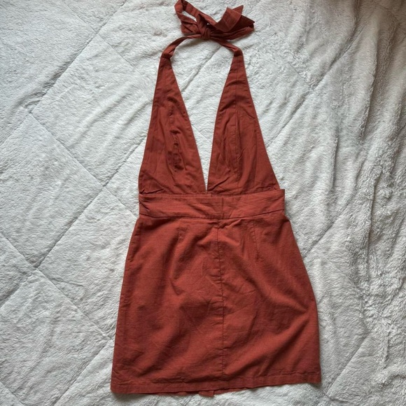 Terracotta halter dress - Picture 2 of 3